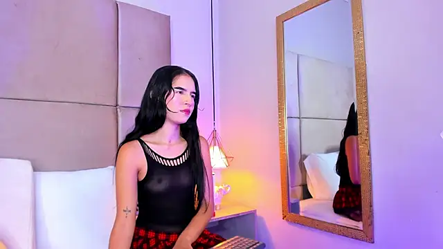 angelaG1 online show from August 5, 4:15 am