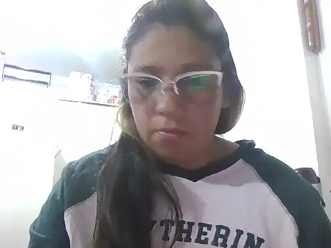 marcelaxxxl online show from December 14, 11:42 pm