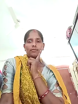 Snapshot of Pirvesh_singh chatting on November 15, 6:33 am Pirvesh singh online show from November 15, 6:33 am