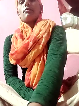 Snapshot of Pirvesh_singh chatting on November 30, 10:58 pm Pirvesh singh online show from November 30, 10:58 pm