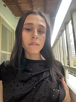 Snapshot of Isabella_Hillss chatting on November 18, 9:08 pm Isabella Hillss online show from November 18, 9:08 pm