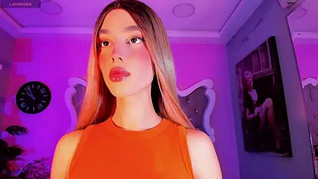 Snapshot of LeslieAmor1 chatting on November 30, 4:27 am LeslieAmor1 online show from November 30, 4:27 am