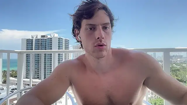 alex islivee online show from July 7, 6:12 pm