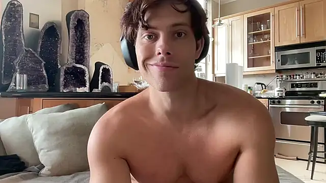 alex islivee online show from July 26, 6:59 pm