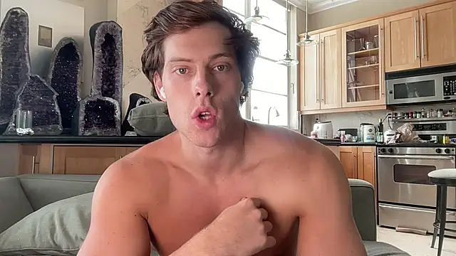 alex islivee online show from August 1, 7:24 pm