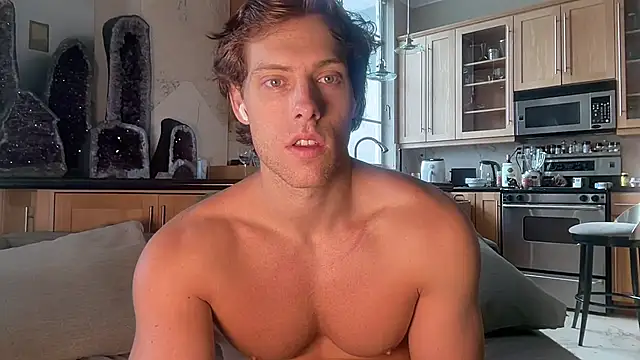 alex islivee online show from August 3, 6:55 pm