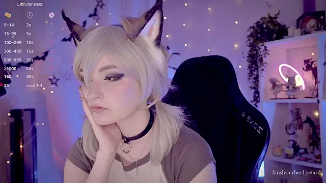 Snapshot of vronnier chatting on November 26, 2:07 pm vronnier online show from November 26, 2:07 pm