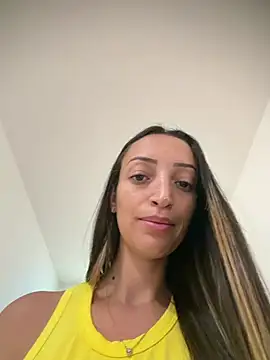 BelleRune online show from July 3, 12:55 pm