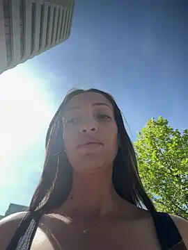 BelleRune online show from July 10, 8:29 am
