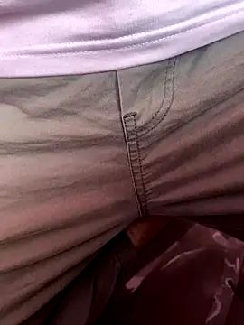 Snapshot of Your_imran chatting on November 18, 7:35 am Your imran online show from November 18, 7:35 am