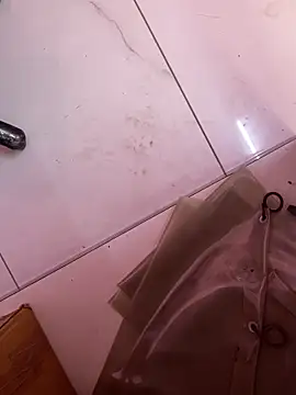 Snapshot of Your_imran chatting on December 2, 6:30 am Your imran online show from December 2, 6:30 am