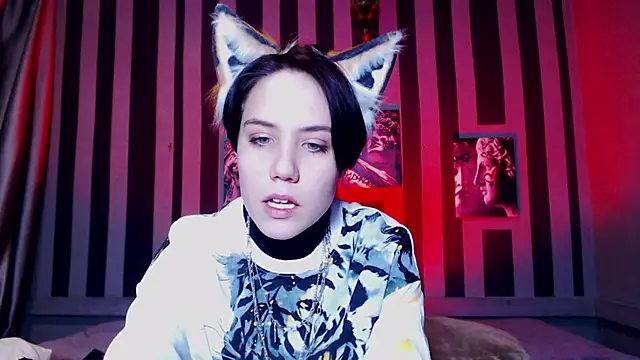 onaloon online show from December 19, 1:45 am