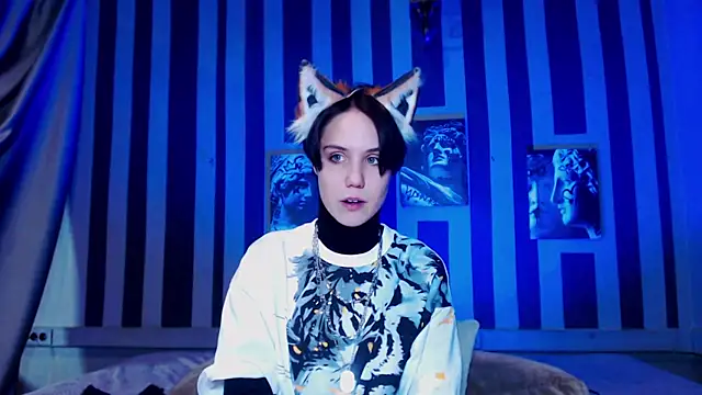 onaloon online show from December 23, 3:37 am