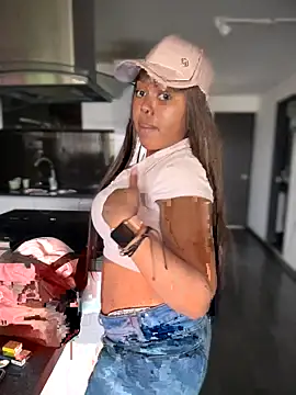 Snapshot of Belanny_LS chatting on November 21, 3:44 pm Belanny LS online show from November 21, 3:44 pm