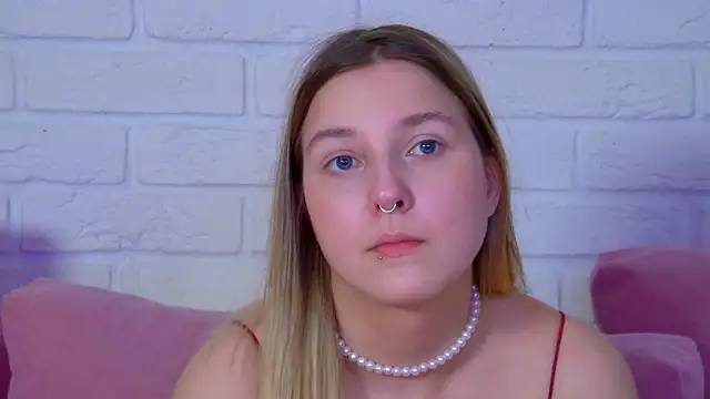 TinnaBurton online show from July 13, 4:21 pm