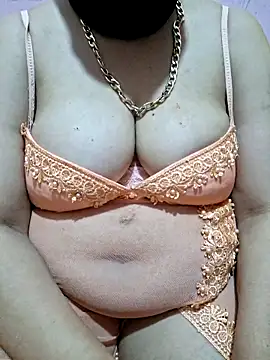 Snapshot of mnbvcxzqwertyuiop1235 chatting on March 20, 12:43 pm mnbvcxzqwertyuiop1235 online show from March 20, 12:43 pm