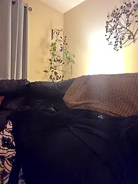 Snapshot of longsmooth4u chatting on November 27, 7:43 am longsmooth4u online show from November 27, 7:43 am