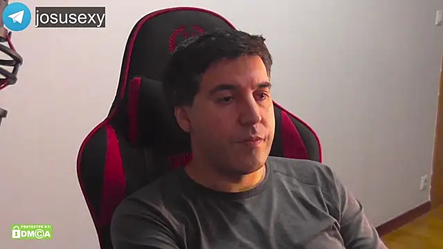 Snapshot of likihot chatting on December 15, 10:14 pm likihot online show from December 15, 10:14 pm