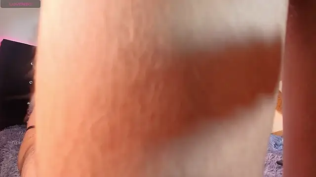 Snapshot of The_Sexy_Couple chatting on November 30, 6:12 pm The Sexy Couple online show from November 30, 6:12 pm