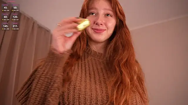 Snapshot of AdritVance chatting on March 16, 11:14 am AdritVance online show from March 16, 11:14 am