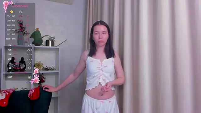 LisaWillsons online show from December 17, 12:49 am