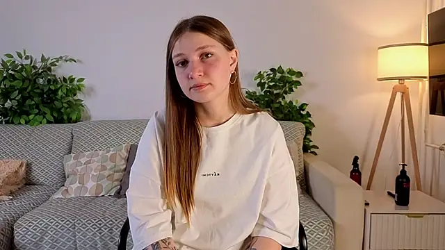 LesaFeldker online show from November 30, 1:09 am