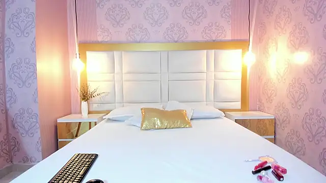 arietta skinny online show from March 19, 11:58 am