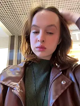 hani obsessed online show from February 12, 10:10 am