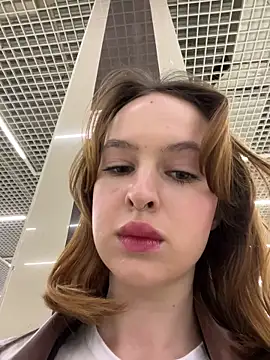 hani obsessed online show from March 21, 1:37 pm