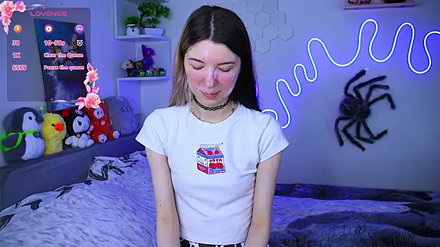 Emmie shy online show from March 5, 11:17 am