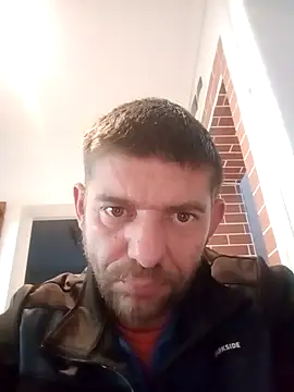 Snapshot of Motosz chatting on November 17, 2:56 pm Motosz online show from November 17, 2:56 pm