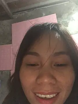 Trangbabylove online show from March 25, 2:56 pm