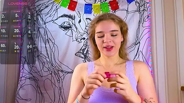 Snapshot of _EricaWinterr_ chatting on December 15, 4:50 am EricaWinterr online show from December 15, 4:50 am