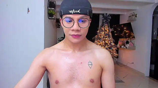 Snapshot of MarcoKostov chatting on November 29, 11:41 pm MarcoKostov online show from November 29, 11:41 pm