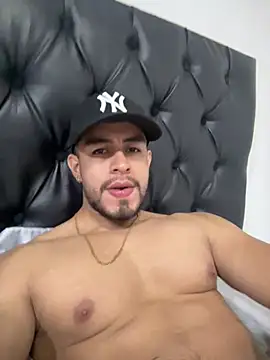 Ethan king  online show from January 17, 2:49 am