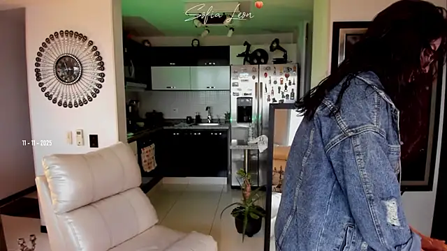 sofiasexhot online show from November 11, 7:58 pm