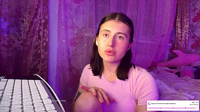 KristinaScott online show from January 5, 6:22 pm