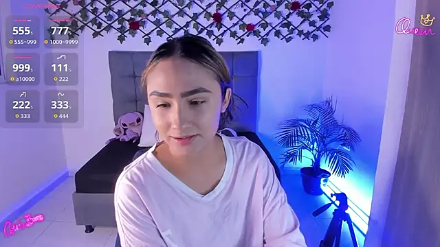 Snapshot of Anna_valerious7 chatting on February 1, 12:20 am Anna valerious7 online show from February 1, 12:20 am