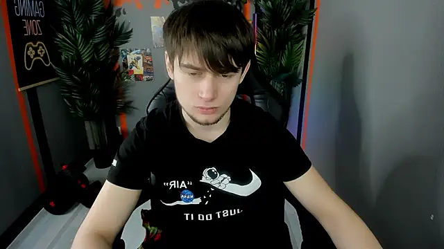 AlejandroEllias online show from February 26, 8:19 pm