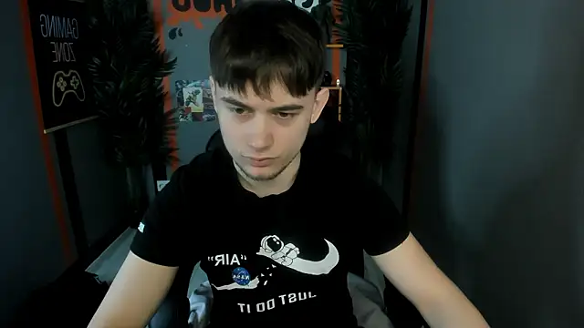 AlejandroEllias online show from March 21, 11:37 am