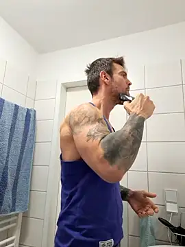 Mystery Mark online show from January 7, 7:38 pm