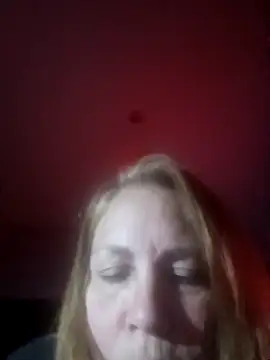 Snapshot of Tatitahot69 chatting on November 25, 5:13 pm Tatitahot69 online show from November 25, 5:13 pm