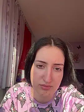 Snapshot of elenaalena chatting on December 14, 12:10 pm elenaalena online show from December 14, 12:10 pm