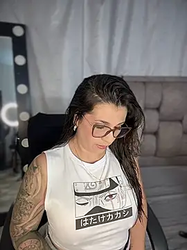 Snapshot of kaily_monroe chatting on November 26, 12:00 am kaily monroe online show from November 26, 12:00 am