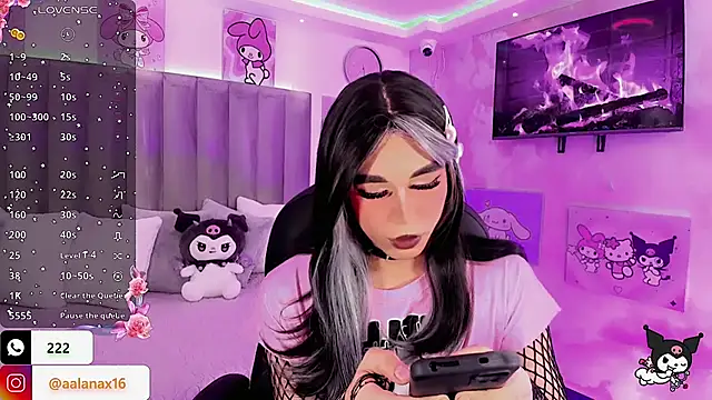 dearAlanaxxx online show from December 19, 9:33 pm