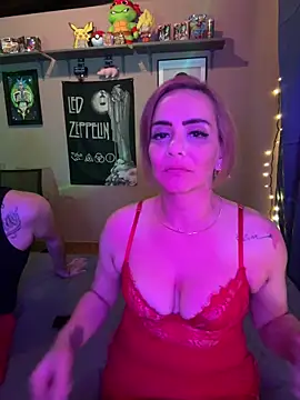 Snapshot of kittycat202501 chatting on November 26, 8:26 am kittycat202501 online show from November 26, 8:26 am