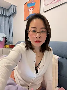 xiaoling2358 online show from February 7, 3:16 pm