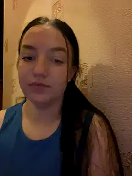 Snapshot of DianasLovex chatting on November 26, 6:42 pm DianasLovex online show from November 26, 6:42 pm