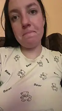 Snapshot of DianasLovex chatting on December 4, 10:35 am DianasLovex online show from December 4, 10:35 am