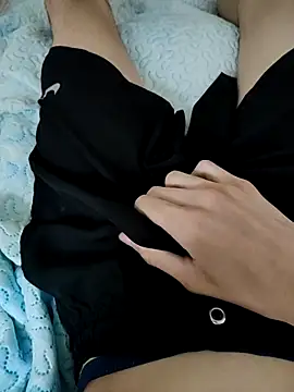 bnnzin online show from November 23, 6:30 pm